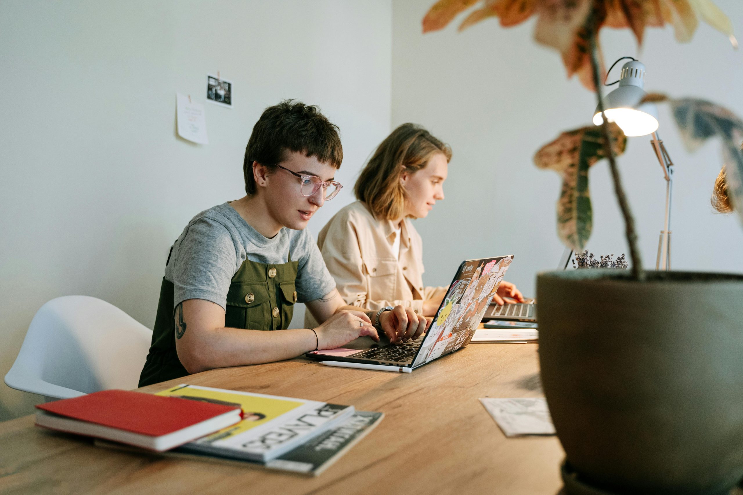 “Ils ne veulent plus travailler… ou vous ne savez plus les faire rester ?”